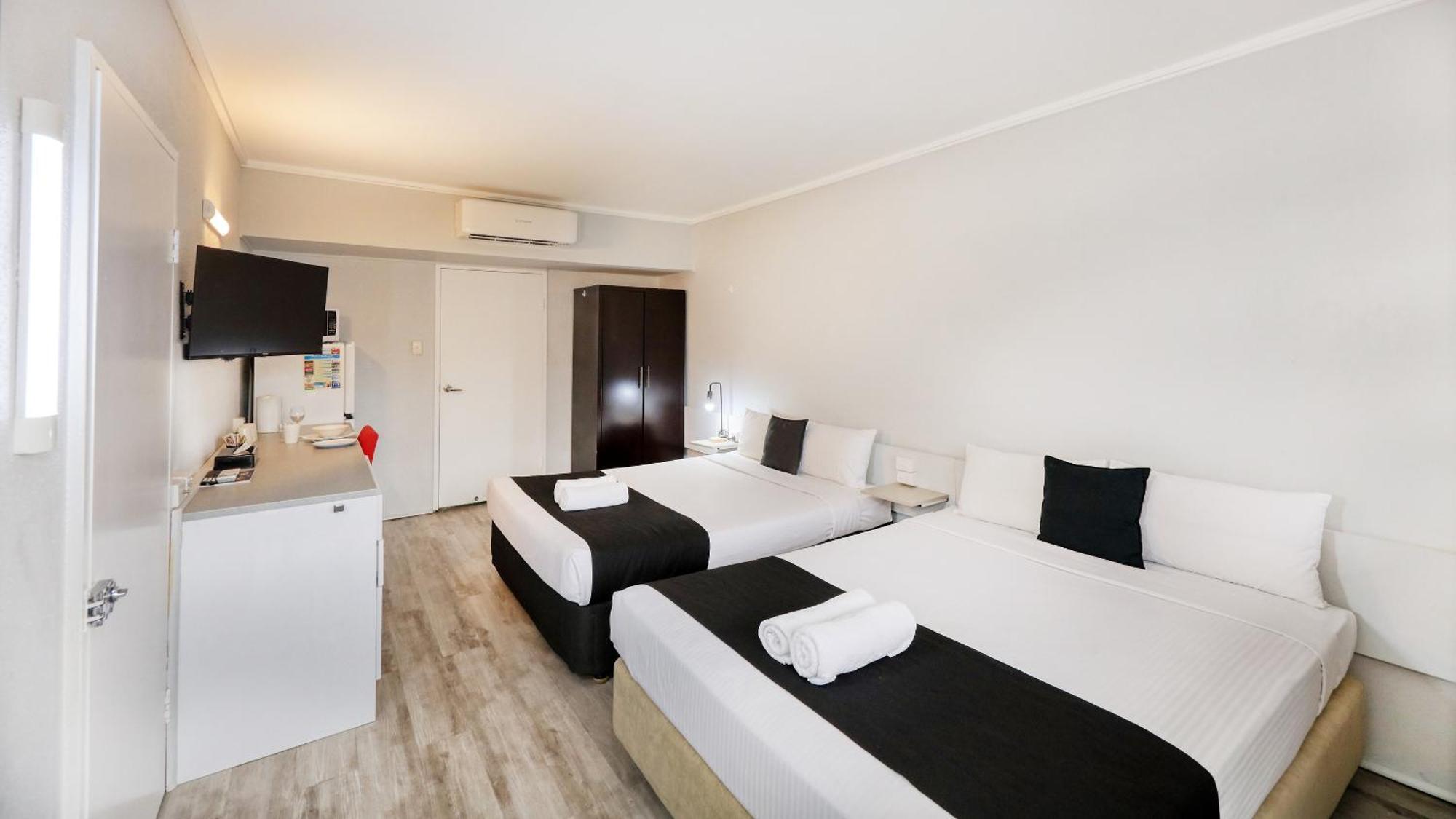 Tropical Gateway Motor Inn Rockhampton Ngoại thất bức ảnh