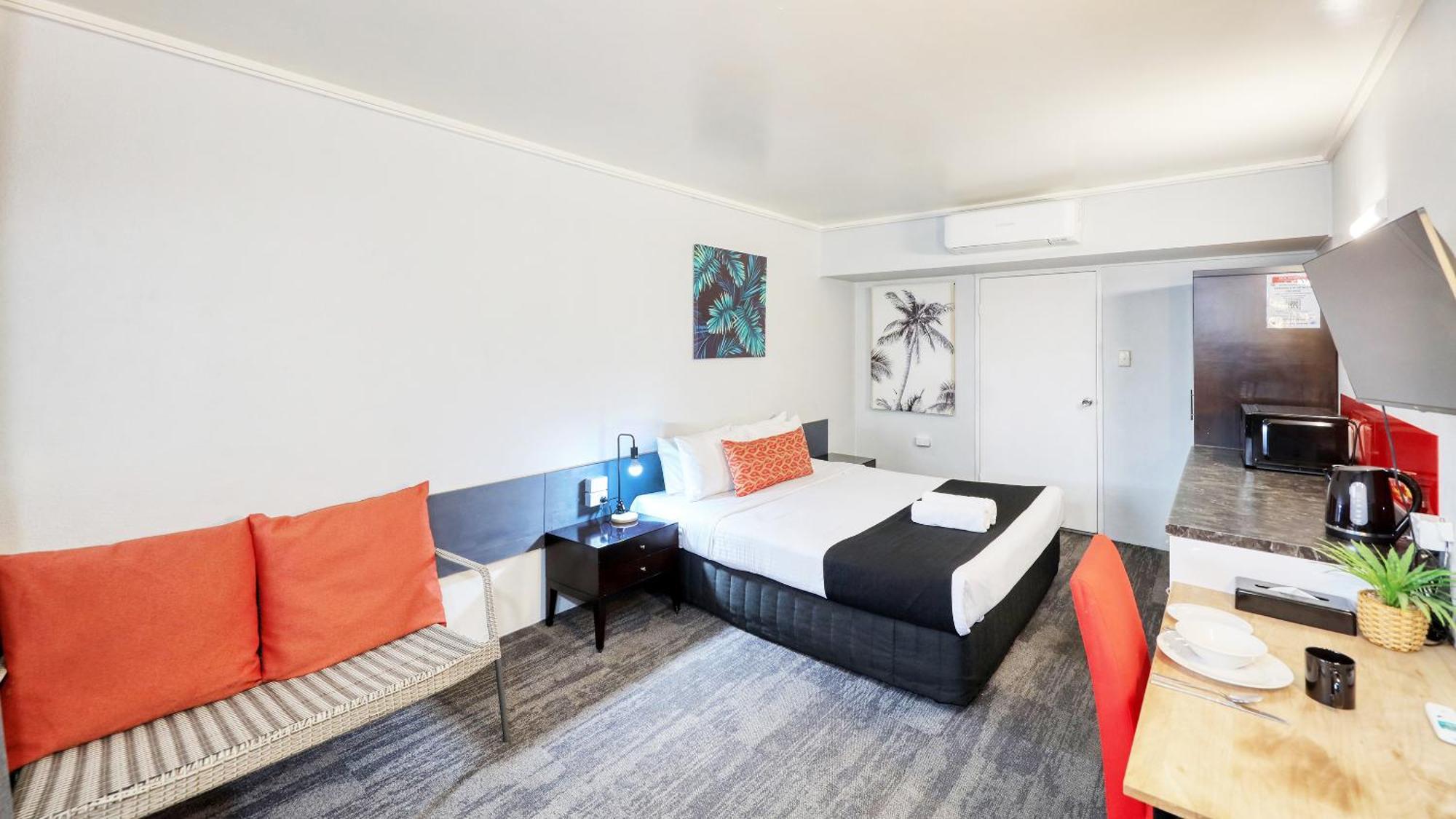 Tropical Gateway Motor Inn Rockhampton Ngoại thất bức ảnh