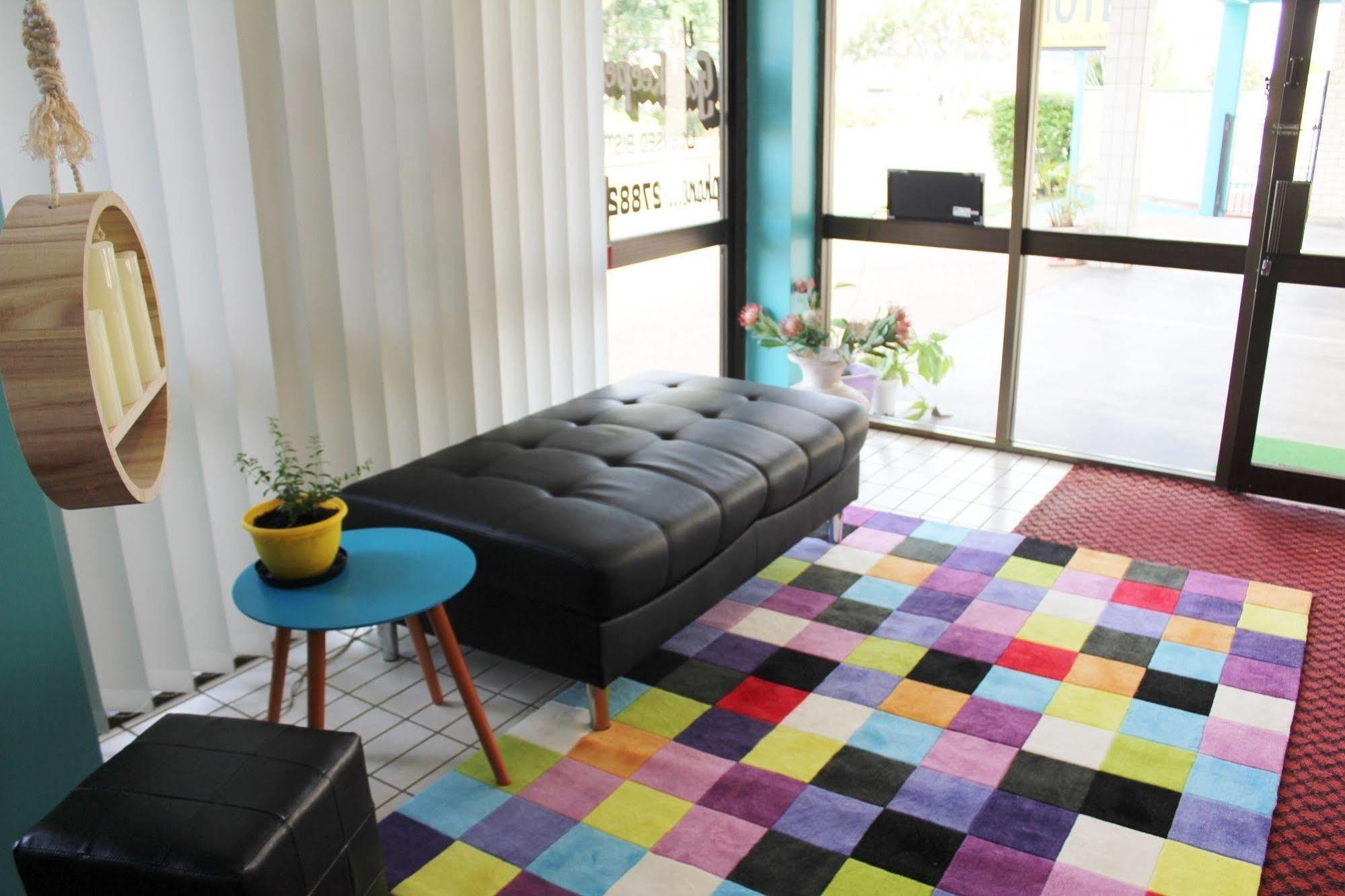Tropical Gateway Motor Inn Rockhampton Ngoại thất bức ảnh