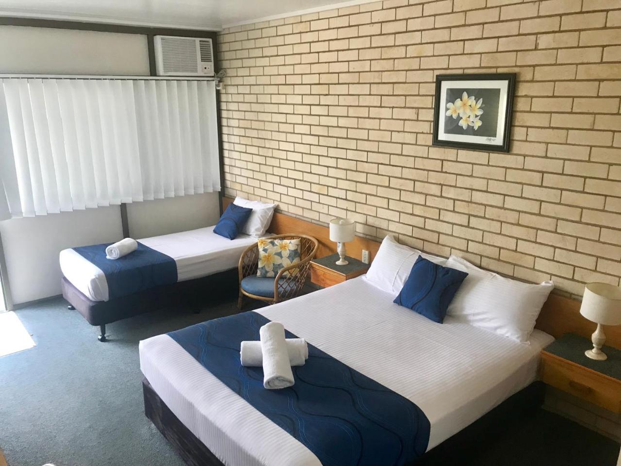 Tropical Gateway Motor Inn Rockhampton Ngoại thất bức ảnh